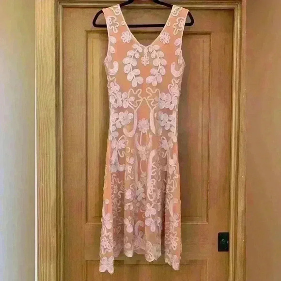 Sundance Women’s Cameo Dress. Orange/peach/white. Size SMALL - Picture 6 of 10